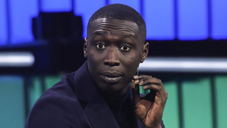 Il TikToker Khaby Lame vende la società e crea un avatar digitale con l’IA