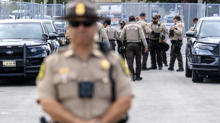 Meta blocca sui social il sito con i nomi dei dipendenti dell’Ice