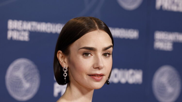 Lily Collins interpreterà Audrey Hepburn in un film su ‘Colazione da Tiffany’