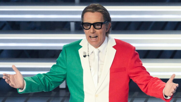 Lapo-Pantani a Sanremo, lancio la pubblicità? E’ lei che ha lanciato me