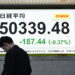 Borsa: Tokyo, apertura in ribasso (-0,94%)