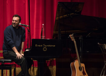 Essere scelti e fragilità, Cesare Cremonini incontra gli studenti Unical