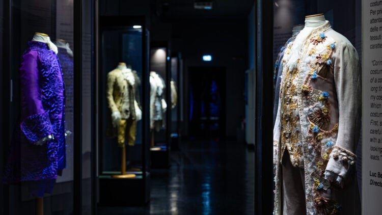 Il ‘700 a Cinecittà si mostra, dai costumi di Casanova a Mercoledì 2