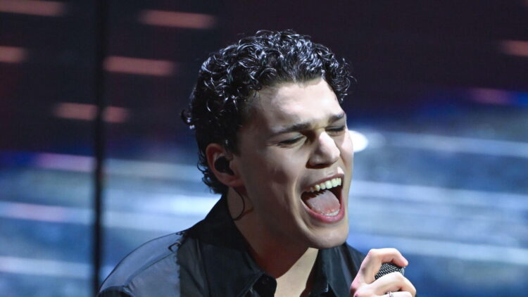 Sanremo, Nicolò Filippucci è il vincitore delle Nuove Proposte