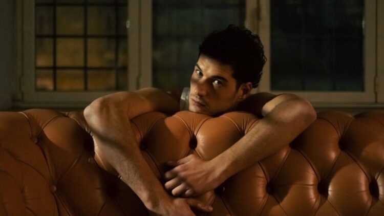 Giancarlo Commare debutta da cantautore con ‘Saturno in disordine’