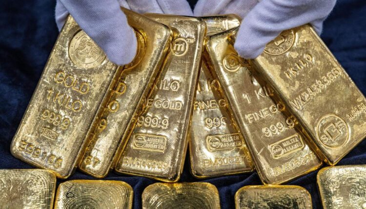 Oro nascosto in Italia, il tesoretto dei privati vale fino a 209 miliardi di euro