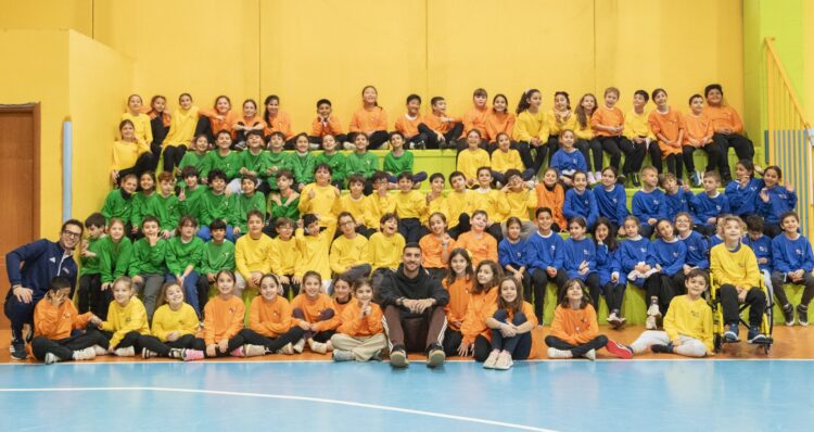 Sport e Salute e adidas insieme contro il drop-out. Inizia il viaggio per educare i giovani al movimento. Oggi prima tappa a Roma con protagonista Lorenzo Pellegrini