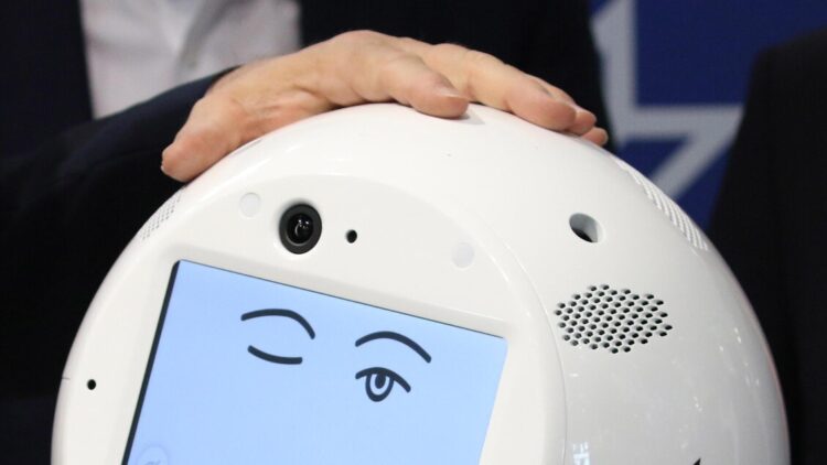 L’intelligenza artificiale rischia di falsare i sondaggi online