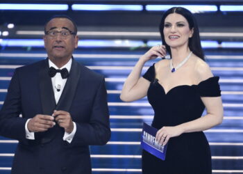 All’Ariston il ricordo di Vessicchio, è standing ovation