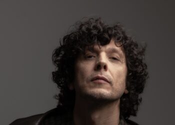 Ermal Meta, una ninna nanna per i bimbi spezzati di Gaza ‘figli di tutti’