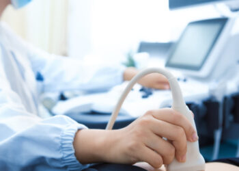 Iss aggiorna linee guida gravidanza fisiologica, sì all’ecografia nel primo trimestre