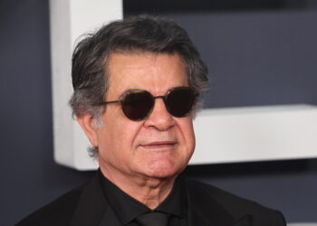 Il regista dissidente Jafar Panahi sarebbe tornato in Iran