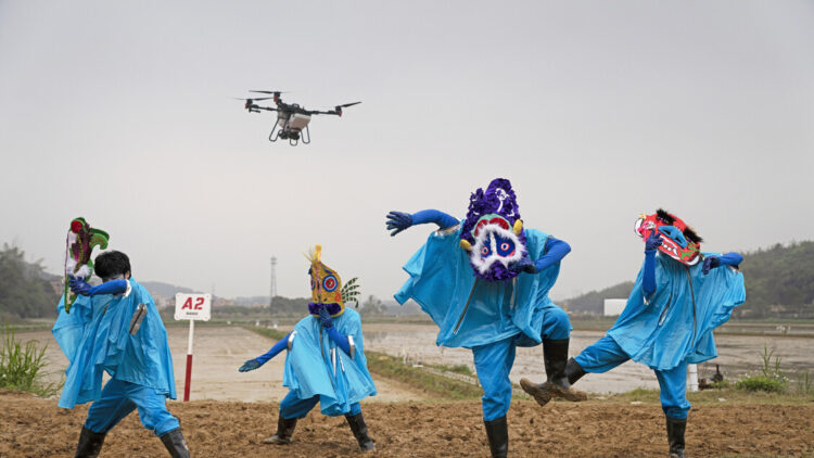 ‘Dash’ di Cao Fei apre alla Fondazione Prada di Milano