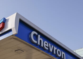 Venezuela, accordo con Chevron per aumentare la produzione di petrolio