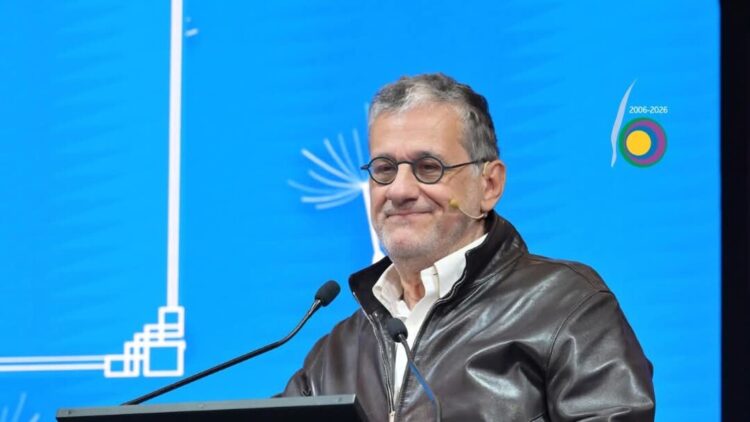 Lingiardi, “i poeti arrivano prima della psicanalisi e curano le fragilità”