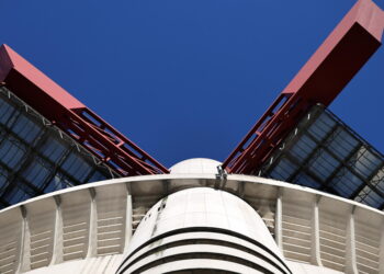 ‘Inter e Milan favoriti dal Comune per San Siro’, nove indagati