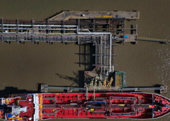 Il petrolio chiude in rialzo a New York, il Wti a 95,78 dollari (+3%)