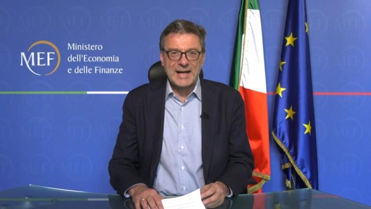 Giorgetti, ‘la cultura è un settore produttivo capace di generare occupazione’