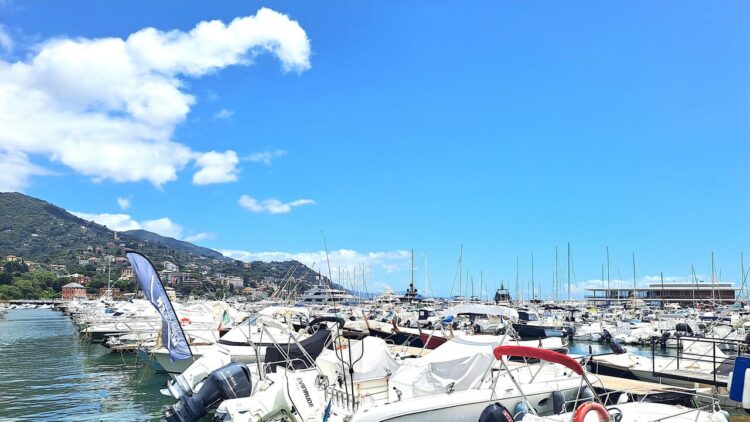 Turismo mare, 100 milioni movimenti passeggeri e Italia 2/a per crociere