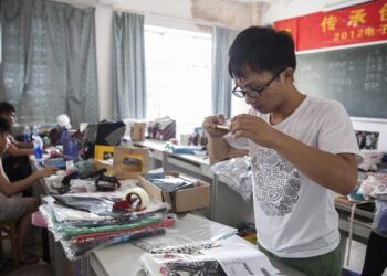 Multa Ue a AliExpress da 550 milioni, ‘non ha fermato i prodotti illegali’
