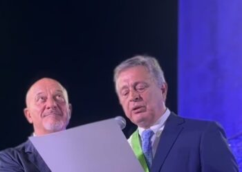Benvenuti al Sud, Claudio Bisio cittadino onorario di Castellabate