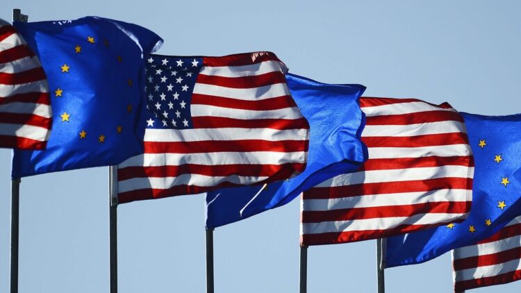 Trump impone nuovi dazi tra il 10 e 12,5 per cento a oltre 60 paesi