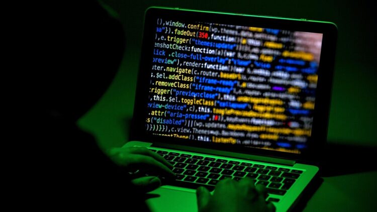 Abi, protezione utenti priorità settore, seguire regole per operare online