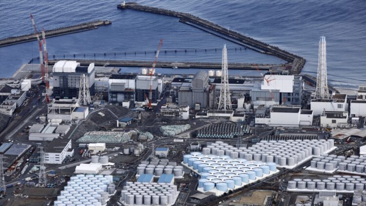 Fukushima, tre anni di scarico in mare ma l’acqua trattata non diminuisce