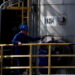 Il petrolio chiude a New York in leggero calo, a 83,45 dollari