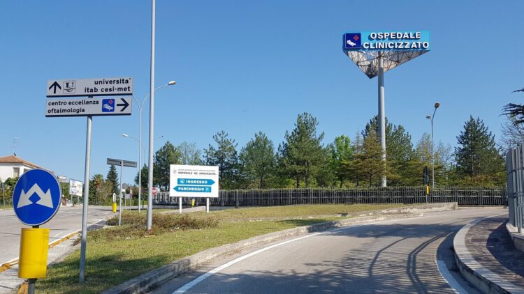 West Nile, donna ricoverata a Chieti punta da zanzara autoctona