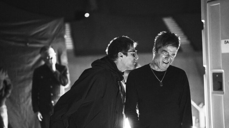 Oasis: Don’t Look Back In Anger, nel trailer i Gallagher tra dubbi e nuovi inizi