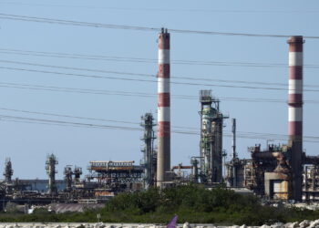 Il petrolio chiude in rialzo a New York a 87,83 dollari