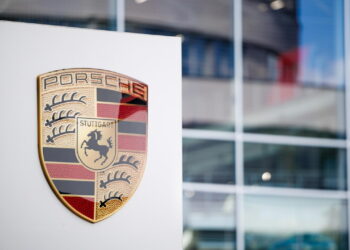 Porsche cede a Tata Consultancy Services la società di consulenza Mhp