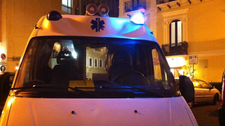 Ultraleggero con due persone a bordo cade nel Pordenonese