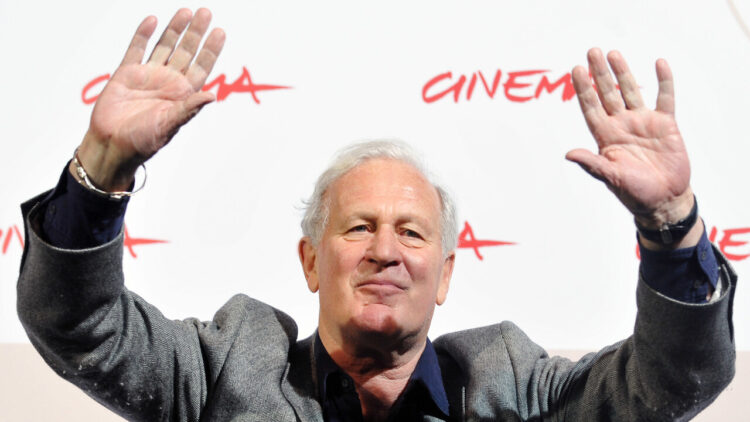 E’ morto John Irvin, regista di film come Codice Magnum e Hamburger Hill
