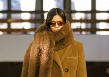 Stella McCartney fall tra lusso etico e spirito equestre