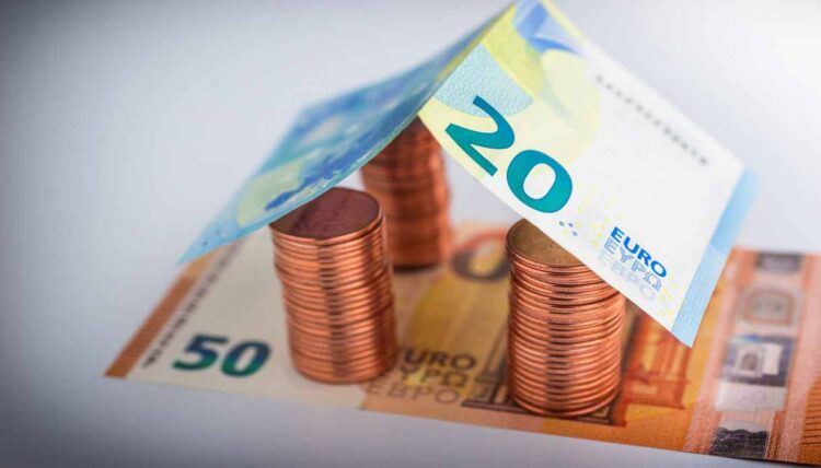 Ricchezza in Italia, 451mila euro di media: metà delle famiglie è sotto 178mila