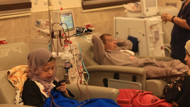 ‘Nella Striscia 5mila pazienti oncologici in attesa di autorizzazione a partire’