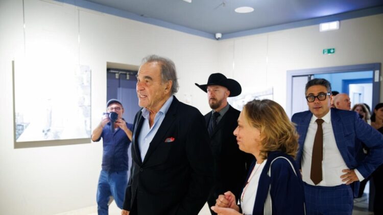 Oliver Stone a Roma: ‘La guerra è una brama americana’