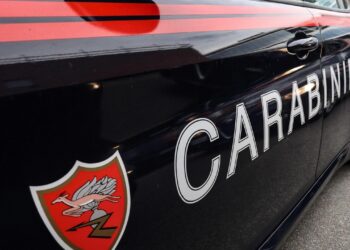 Spari con arma ad aria compressa al centro di Roma, ferita una donna
