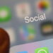 Da WhatsApp maggiore trasparenza per i contenuti generati dall’IA nelle chat