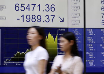 Borsa: Tokyo, apertura in calo (-0,81%)