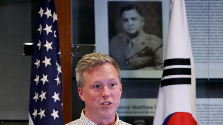 Il segretario dell’esercito Usa si è dimesso dopo mesi di tensioni con Hegseth